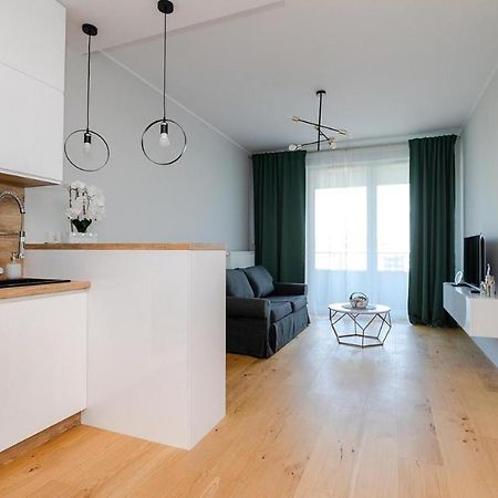 Apart D&K Free Parking Komputerowa 8 Apartment Warsawa Bagian luar foto