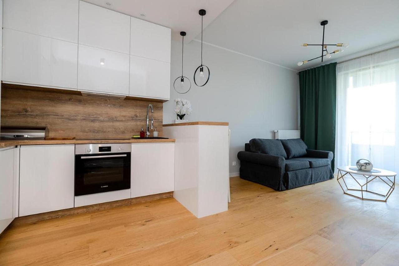 Apart D&K Free Parking Komputerowa 8 Apartment Warsawa Bagian luar foto